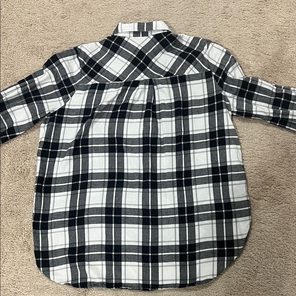 Cato Black and White Plaid Flannel Button Down Shirt - Picture 5 of 5